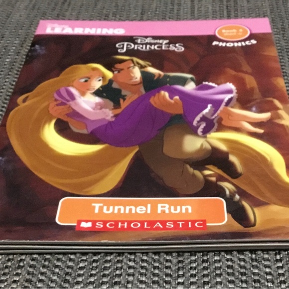 Disney Princess Phonics Books lot of 3 - Picture 4 of 9